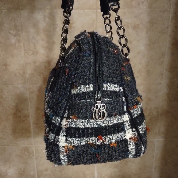 Vera Bradley Black and White Plaid Shoulder Bag - Picture 2 of 11